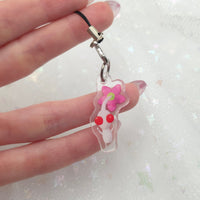White Pikmin Phone Charm