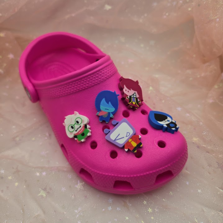 Deltarune Shoe Charm | Pin