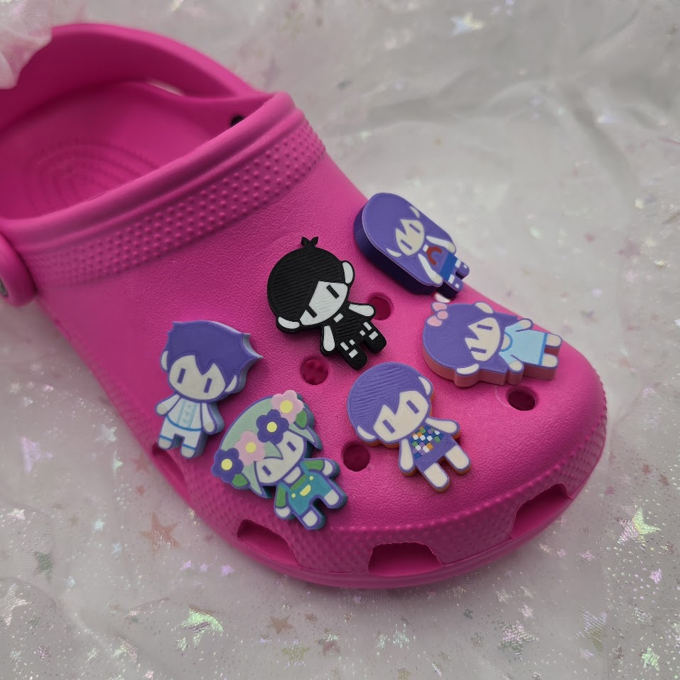 Omori Shoe Charm | Pin