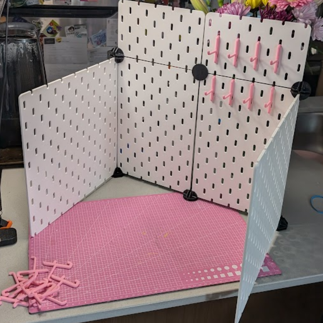 Makers Entry Shelf Pegboard Display Kit