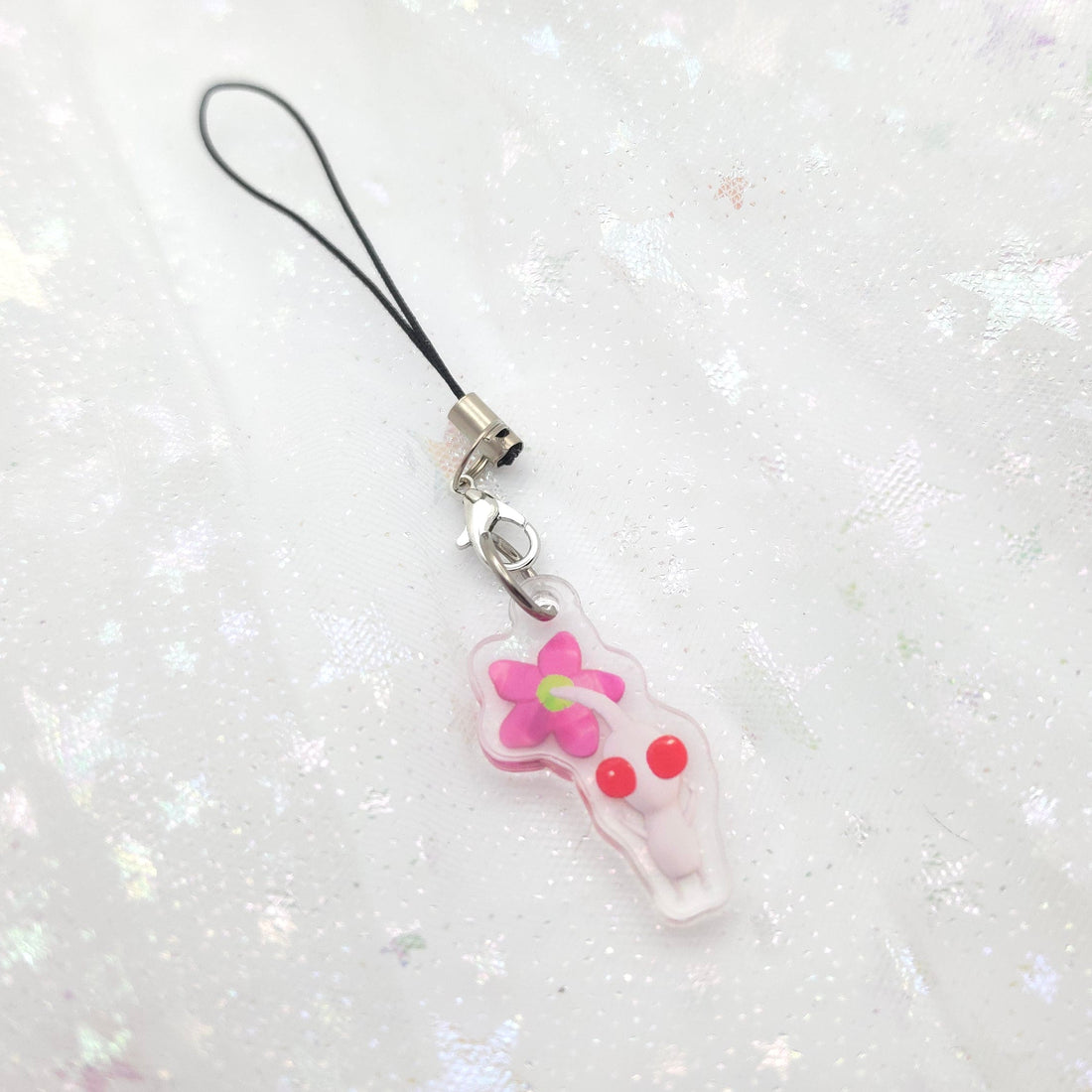 White Pikmin Phone Charm