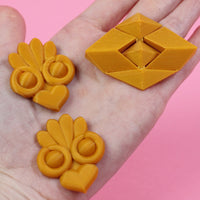 Fire Emblem Flayn Cosplay Kit Three Houses Hair Clips and Badge 3D Printed Cosplay Kit DIY - Porzellan Props